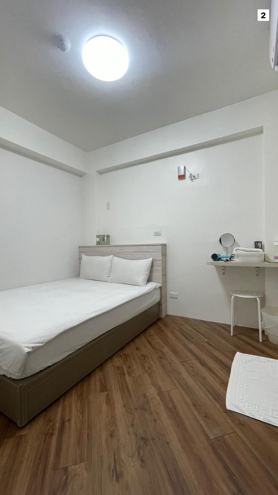 Fundi Hotel Тайнан Екстериор снимка